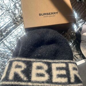 Men's Burberry Knit Cashmere Beanie, OS Small, Black